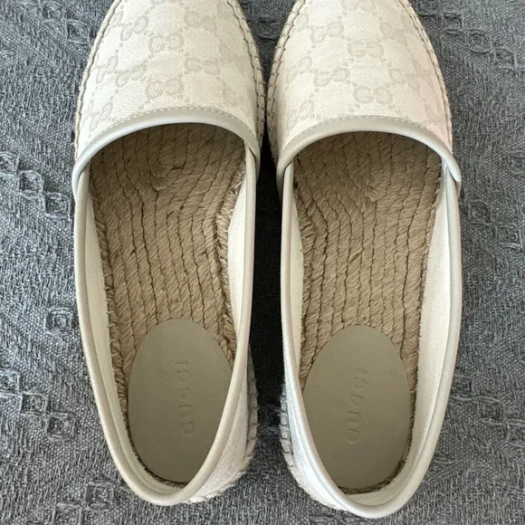 Gucci Cream Platform Shoes - Picture 7 of 7